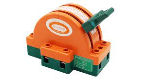 Euro 2pole, manual change over knife switch